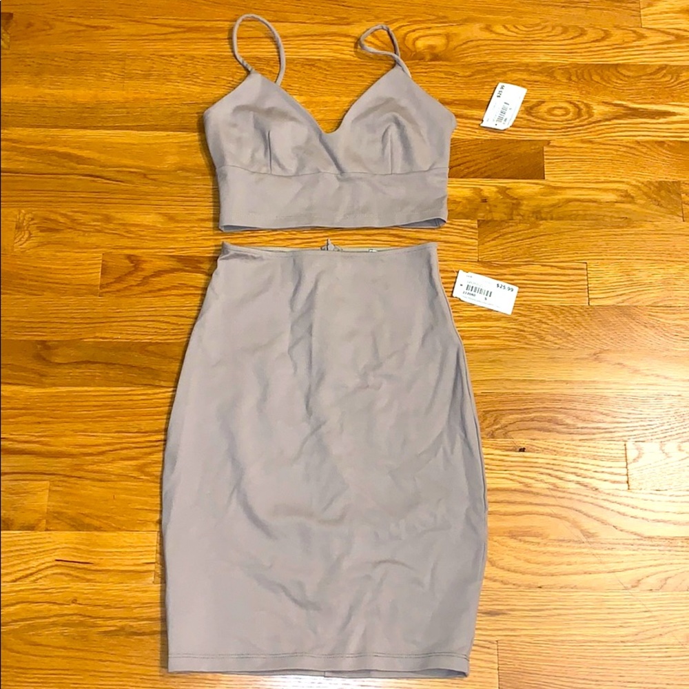 Dress Set Gray Small NWT